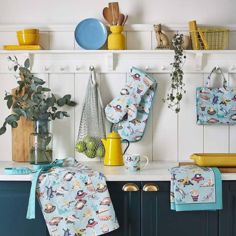 Elevate Your Kitchen with Trendy Accessories