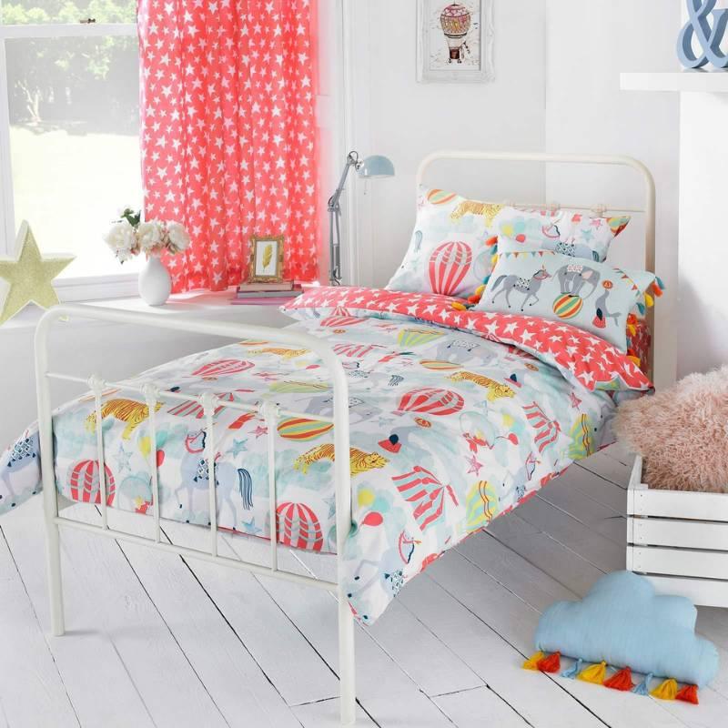 Exciting Bedding that Creates Bedtime Buzz for Kids