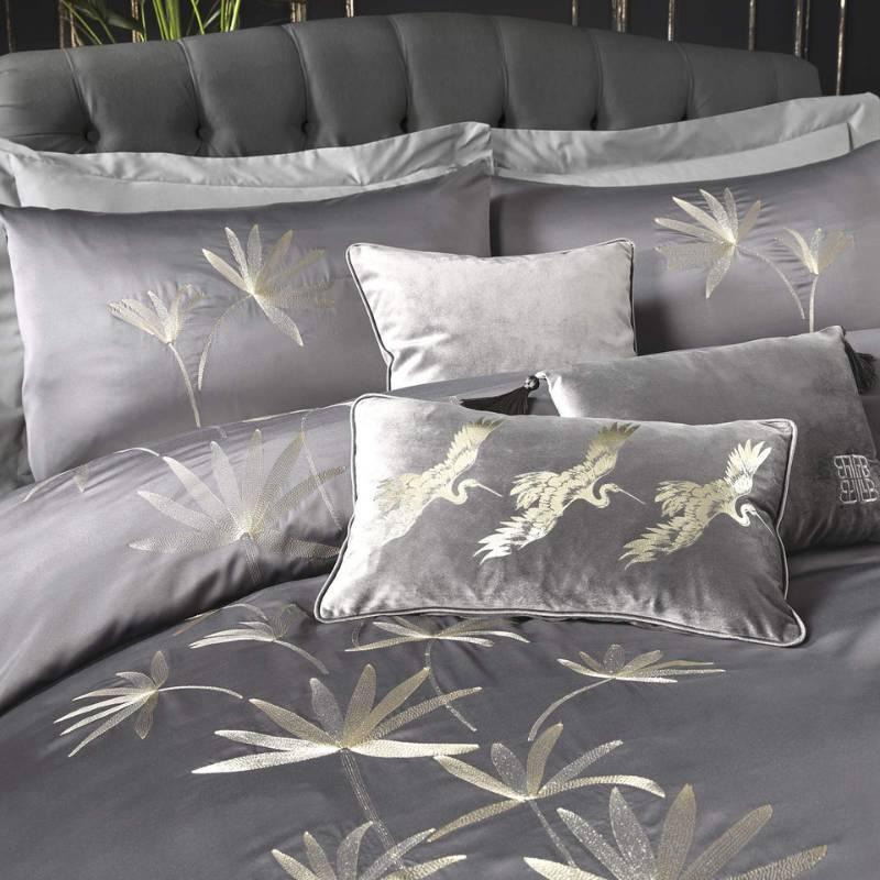 The Best Value Decorative Pillows That Look Expensive - Ideal