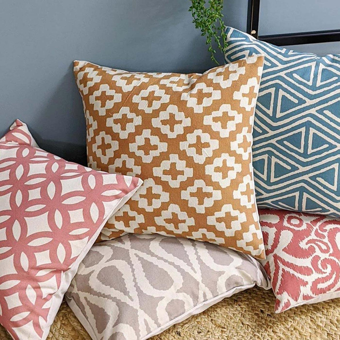 Cushions & Cushion Covers - Ideal