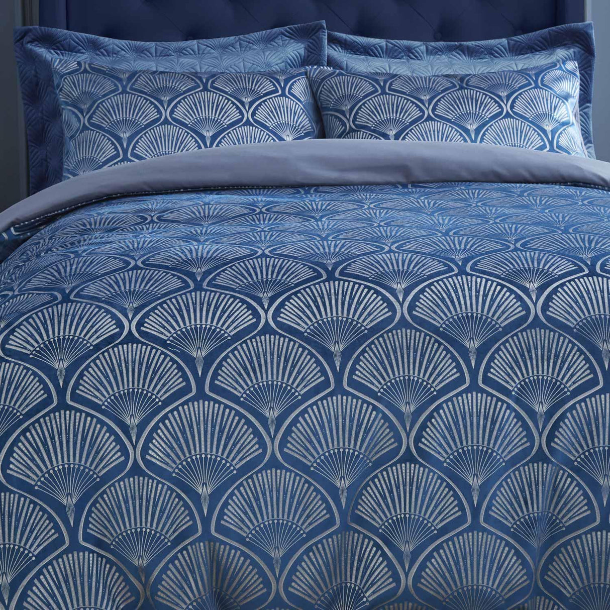 Art Deco Pearl Duvet Cover Set