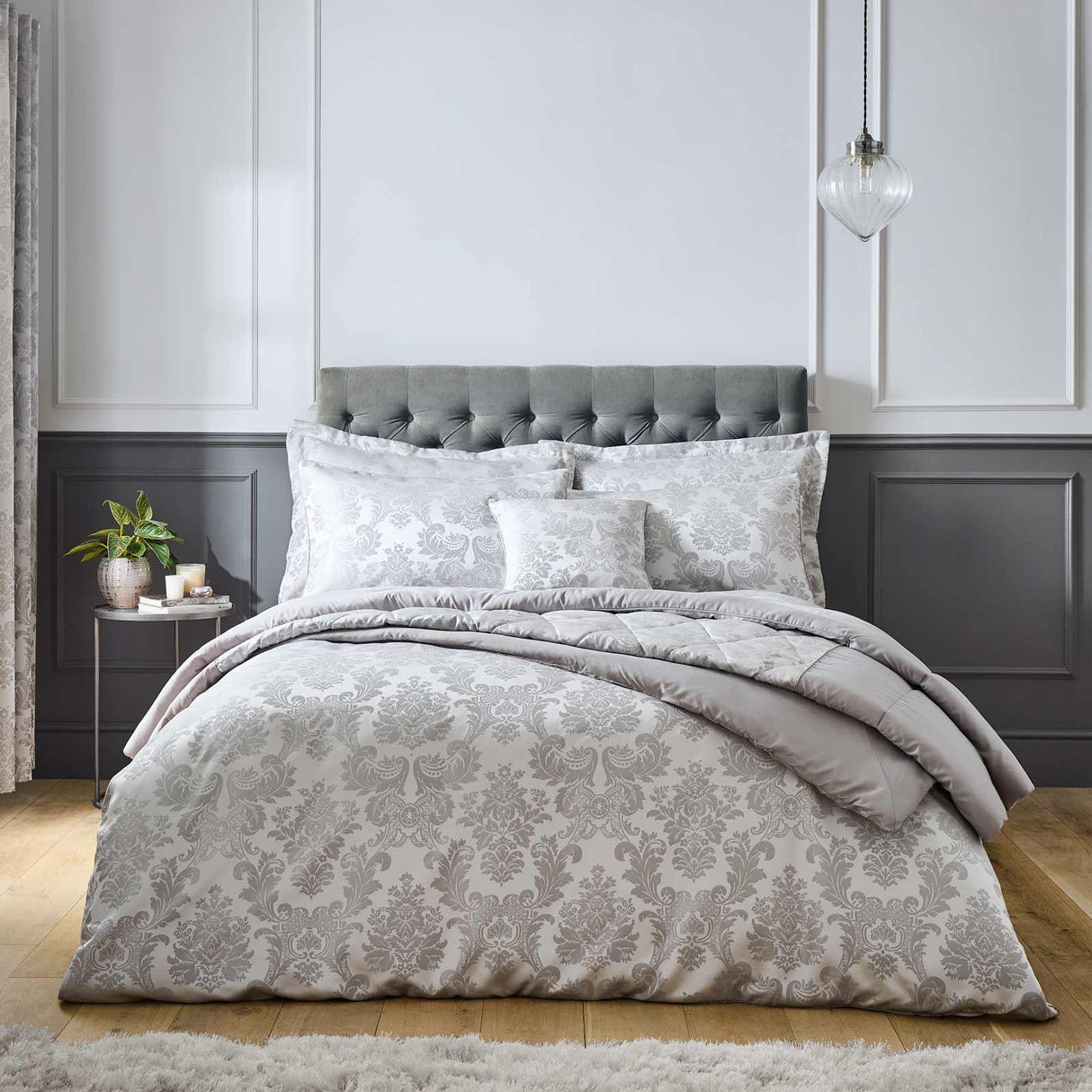 Damask Jacquard Duvet Cover Set