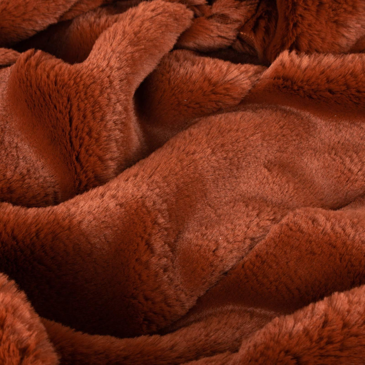 Empress Faux Fur Throw Rust