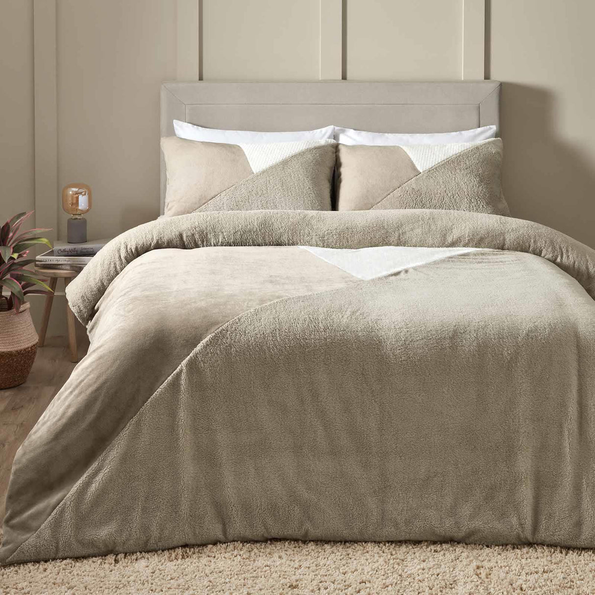 Cosy Larsson Geo Fleece Duvet Cover Set Natural