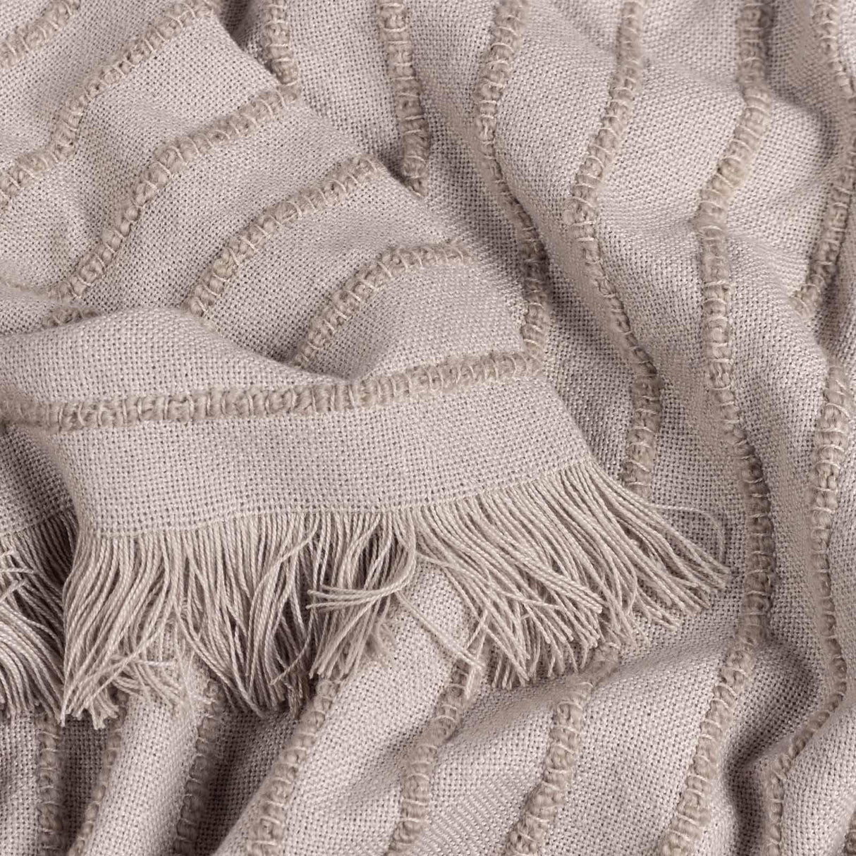 Hazie Woven Fringed Throw Griege