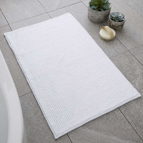 Bobble Bath Mat White Bath Mat Catherine Lansfield   