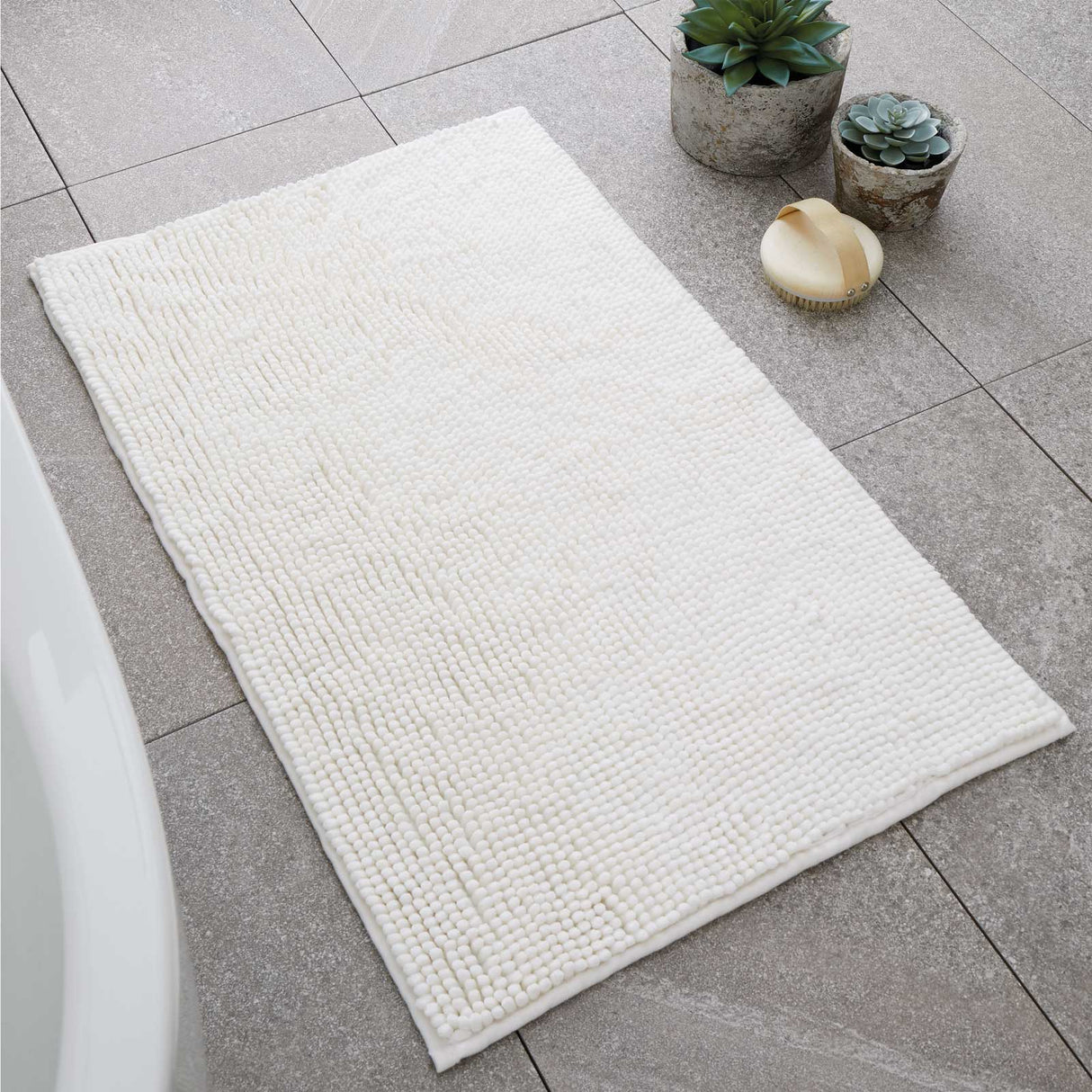 Bobble Bath Mat Cream Bath Mat Catherine Lansfield   