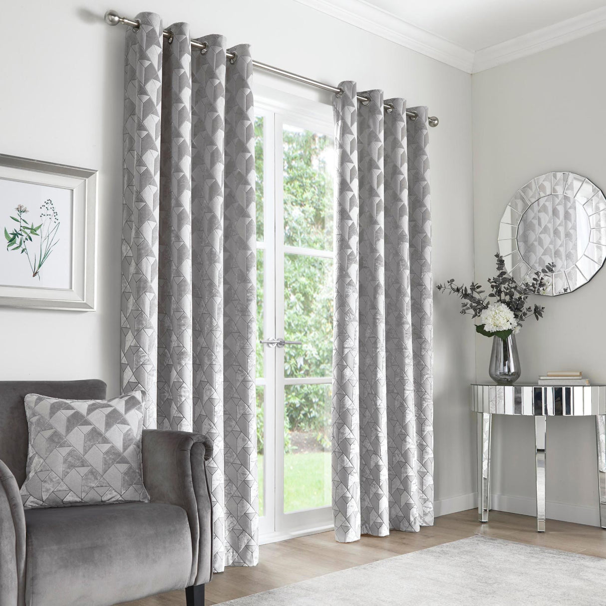 Quentin Velvet Eyelet Curtains Silver