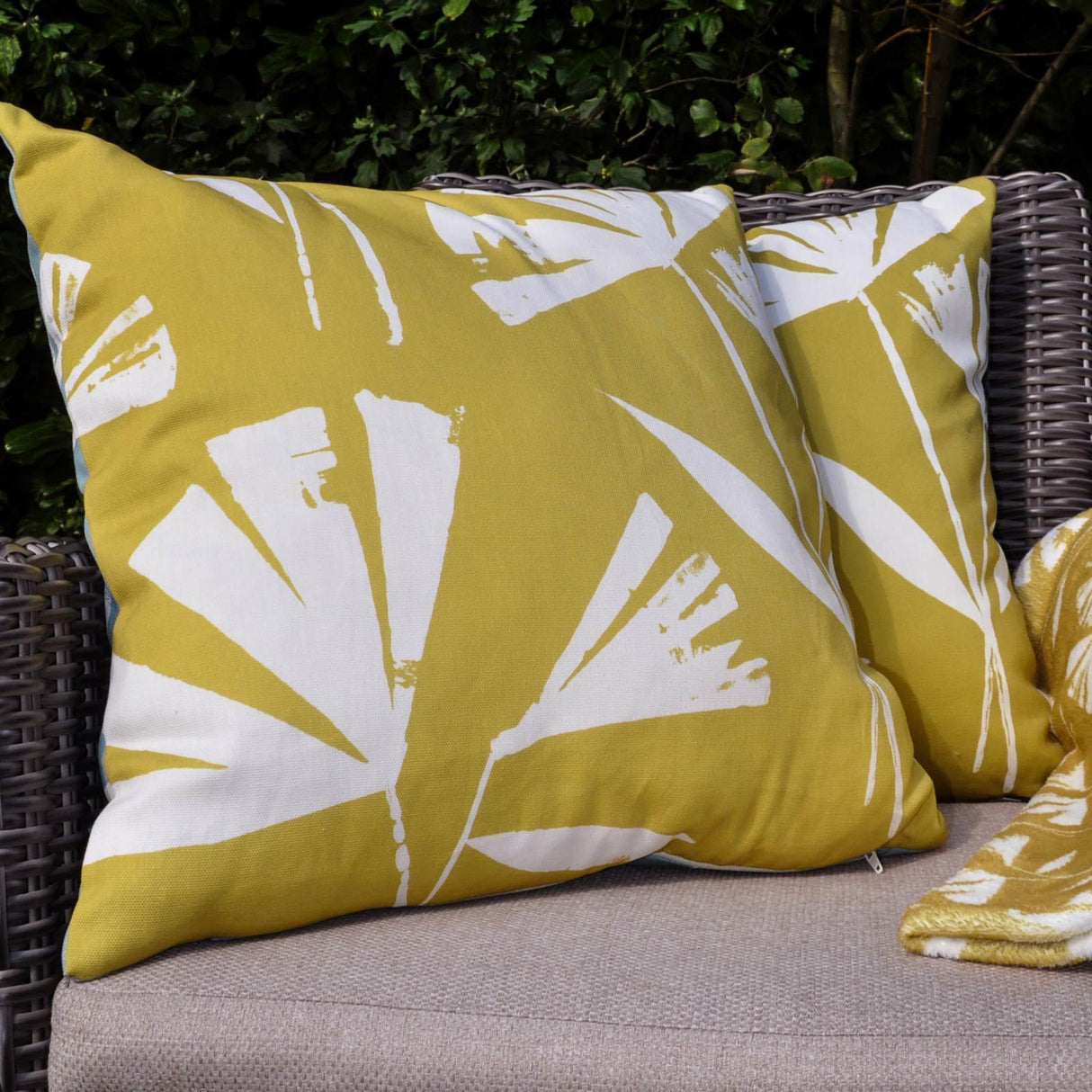 Alma Outdoor Cushion Cover