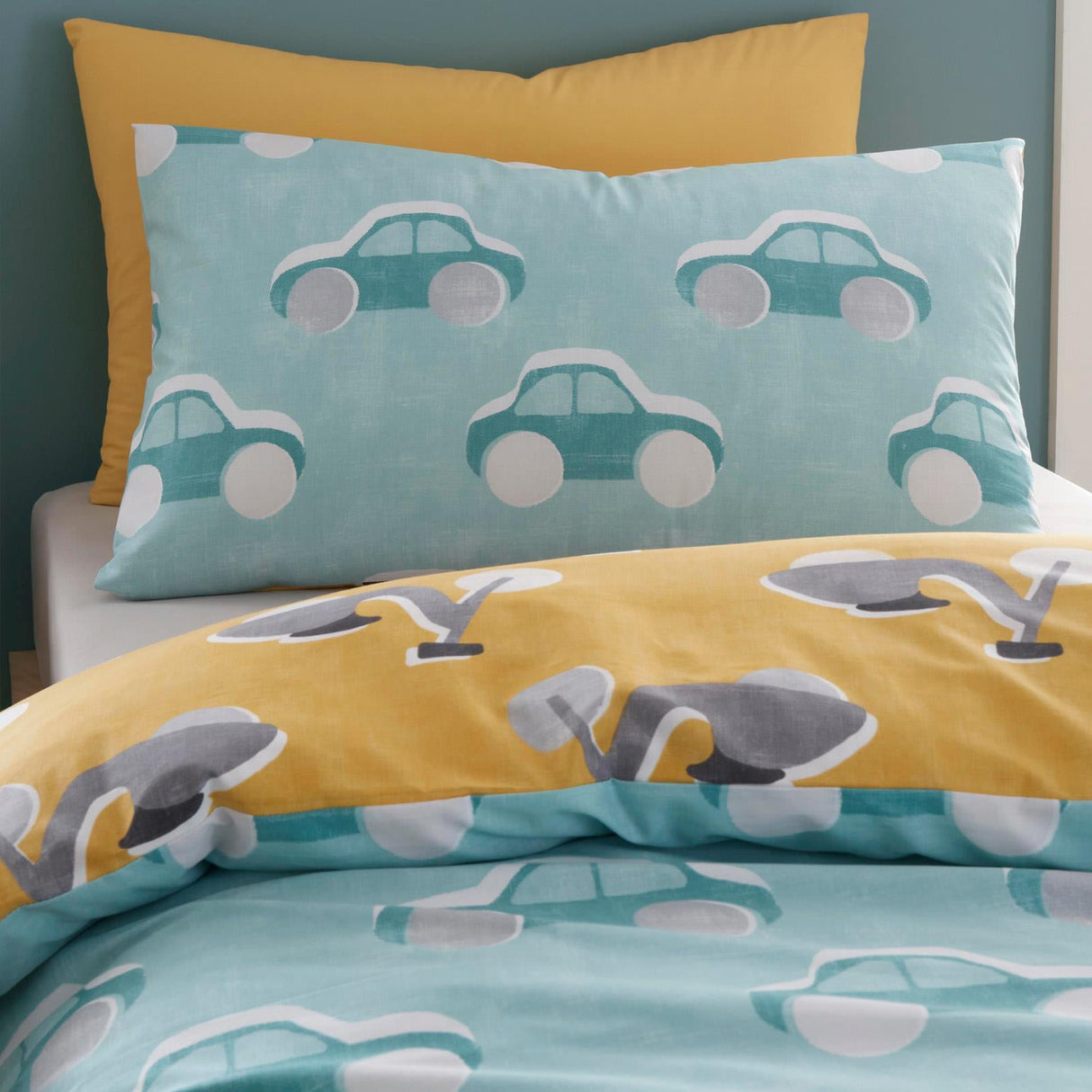 Cool Cars Reversible Duvet Cover Set