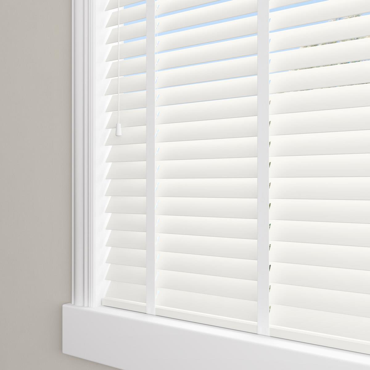 Starwood Glacier Made to Measure Wood Venetian Blind with Arctic Tapes