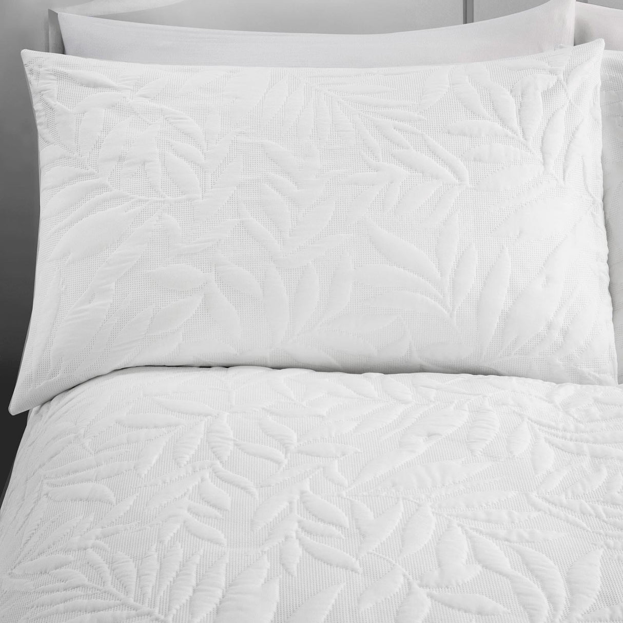 Luana Duvet Cover Set