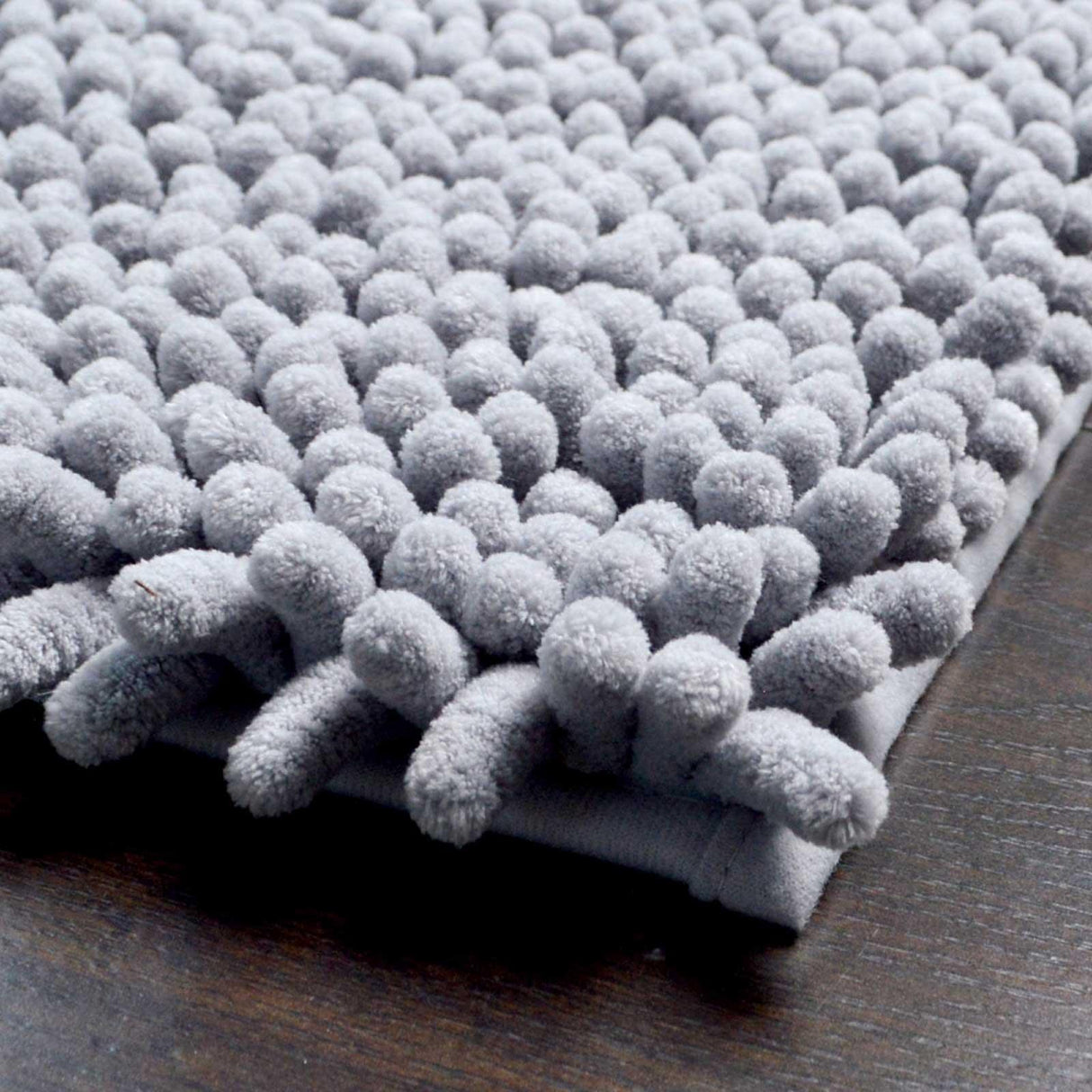 Jumbo Chenille Bobble Bath Mat Dove Grey