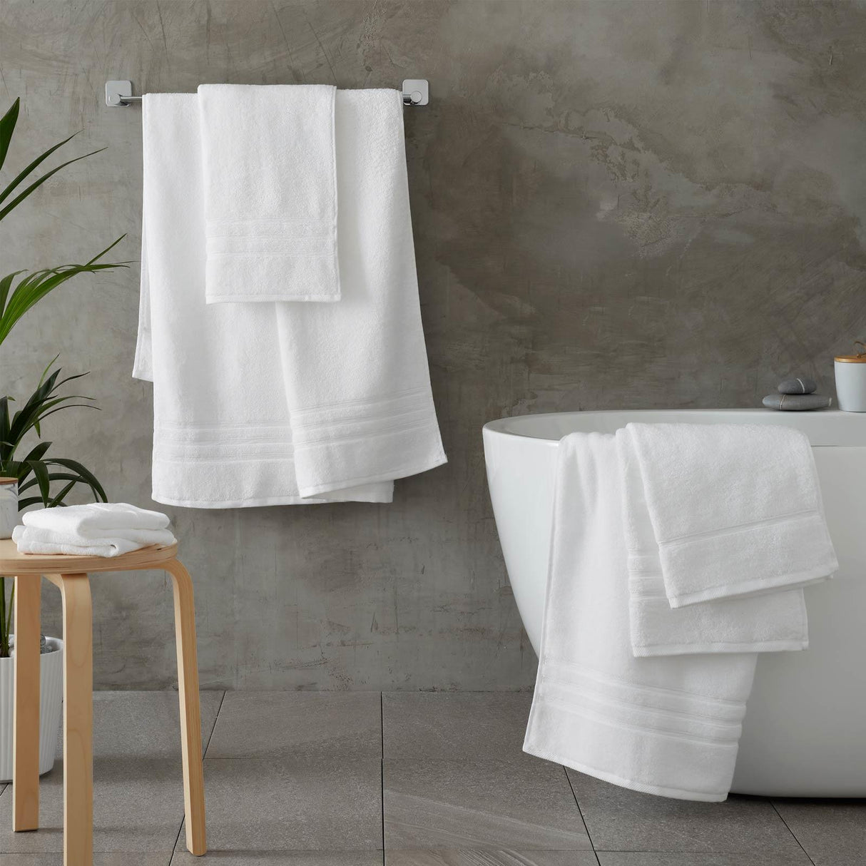 Zero Twist 6 Piece Towel Bale White