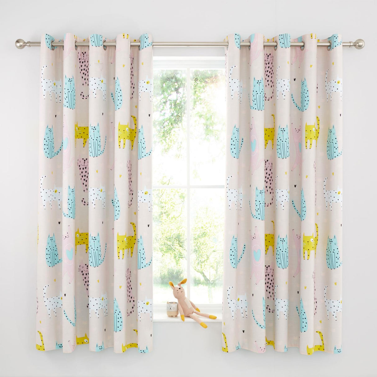 Cute Cats Eyelet Curtains