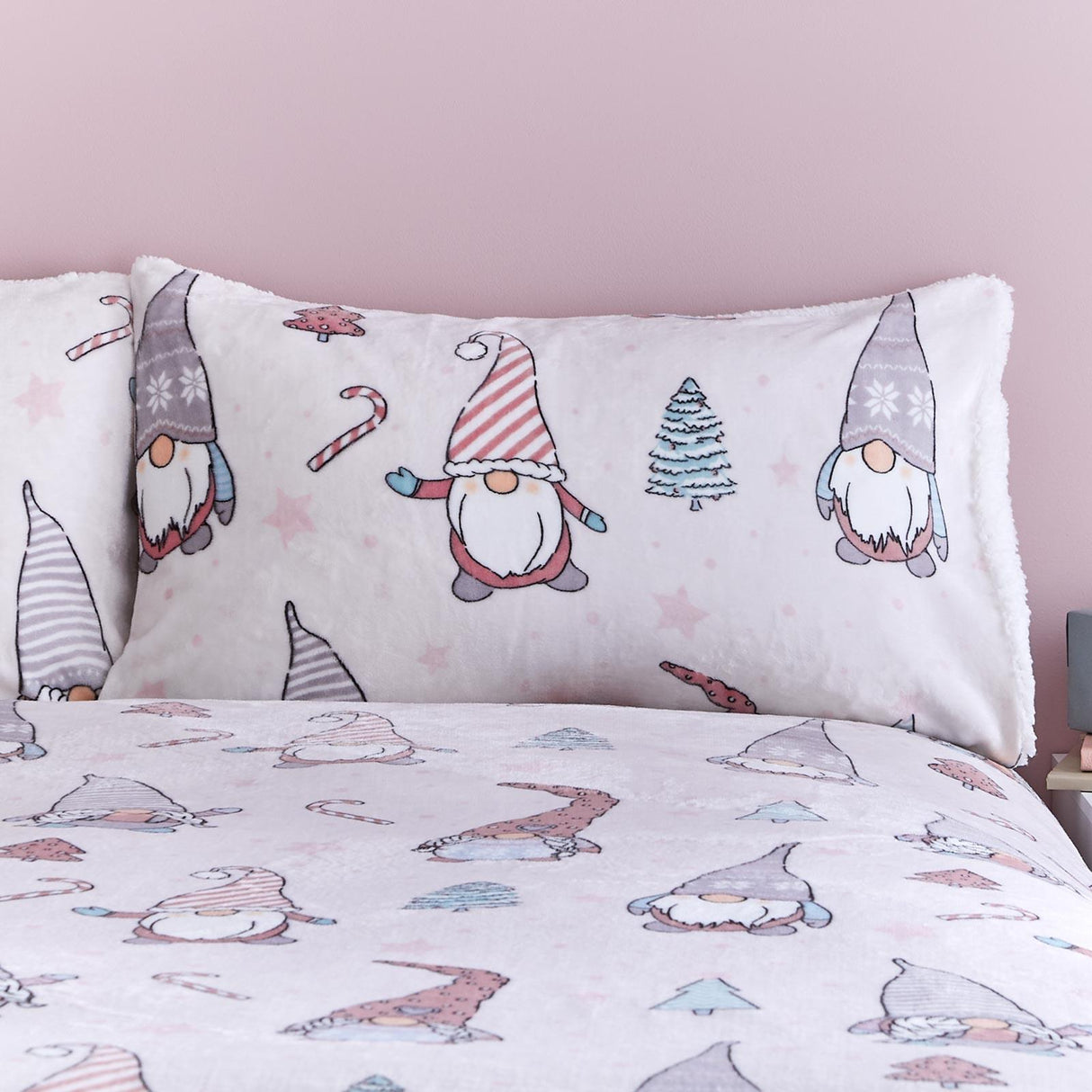 Christmas Festive Gnomes Duvet Cover Set Pink