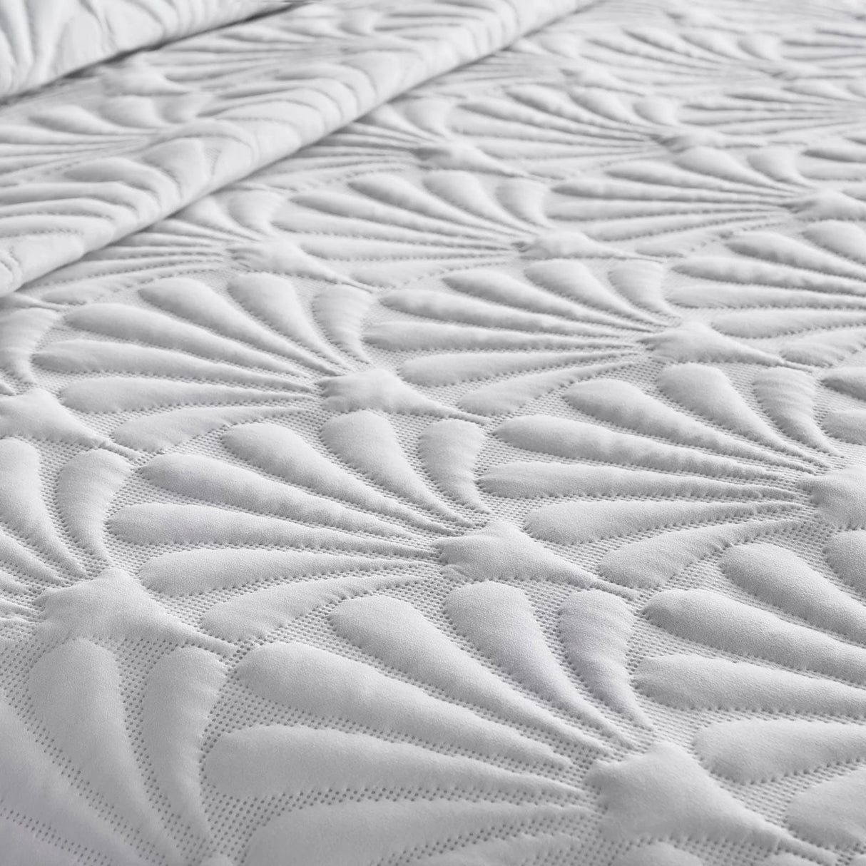 Cavali Bedspread 200cm x 230cm