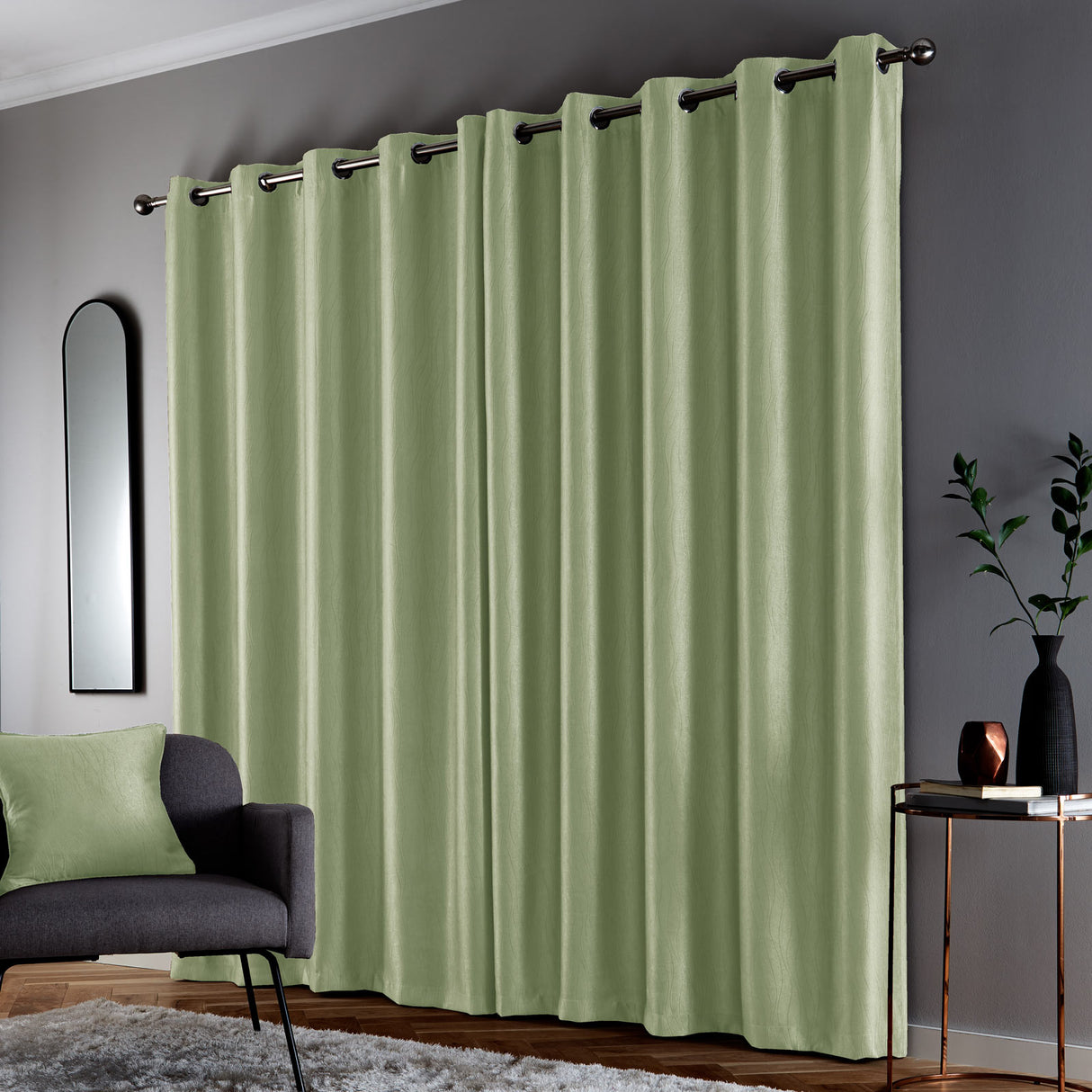 Goodwood Thermal Eyelet Curtains Green 46" x 54"