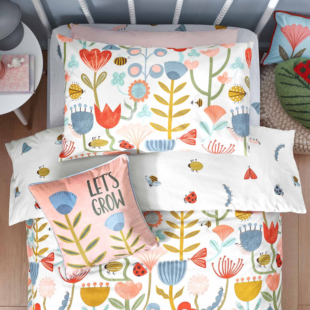 Little Nature Floral Duvet Cover Set