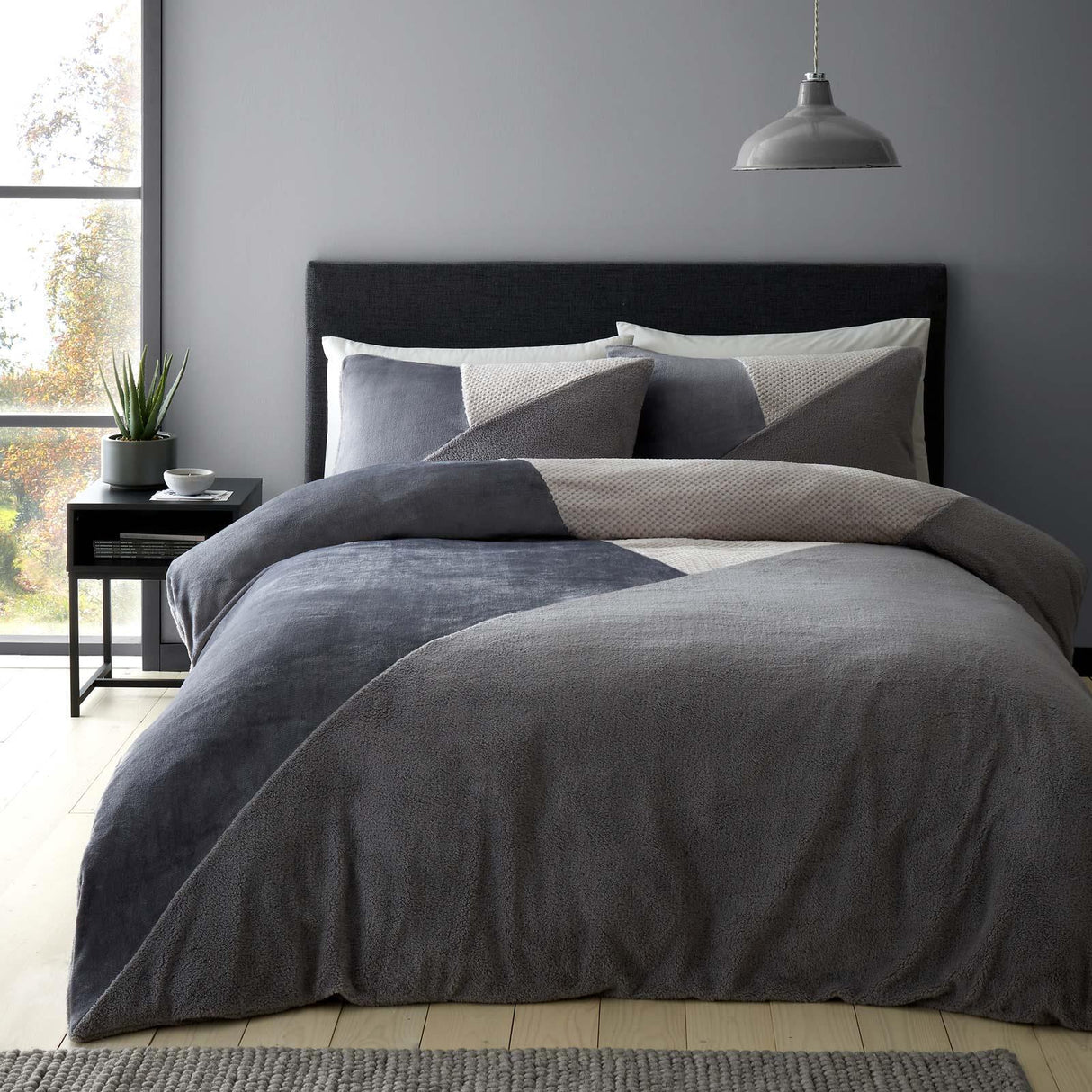 Cosy Larsson Geo Fleece Duvet Cover Set Grey