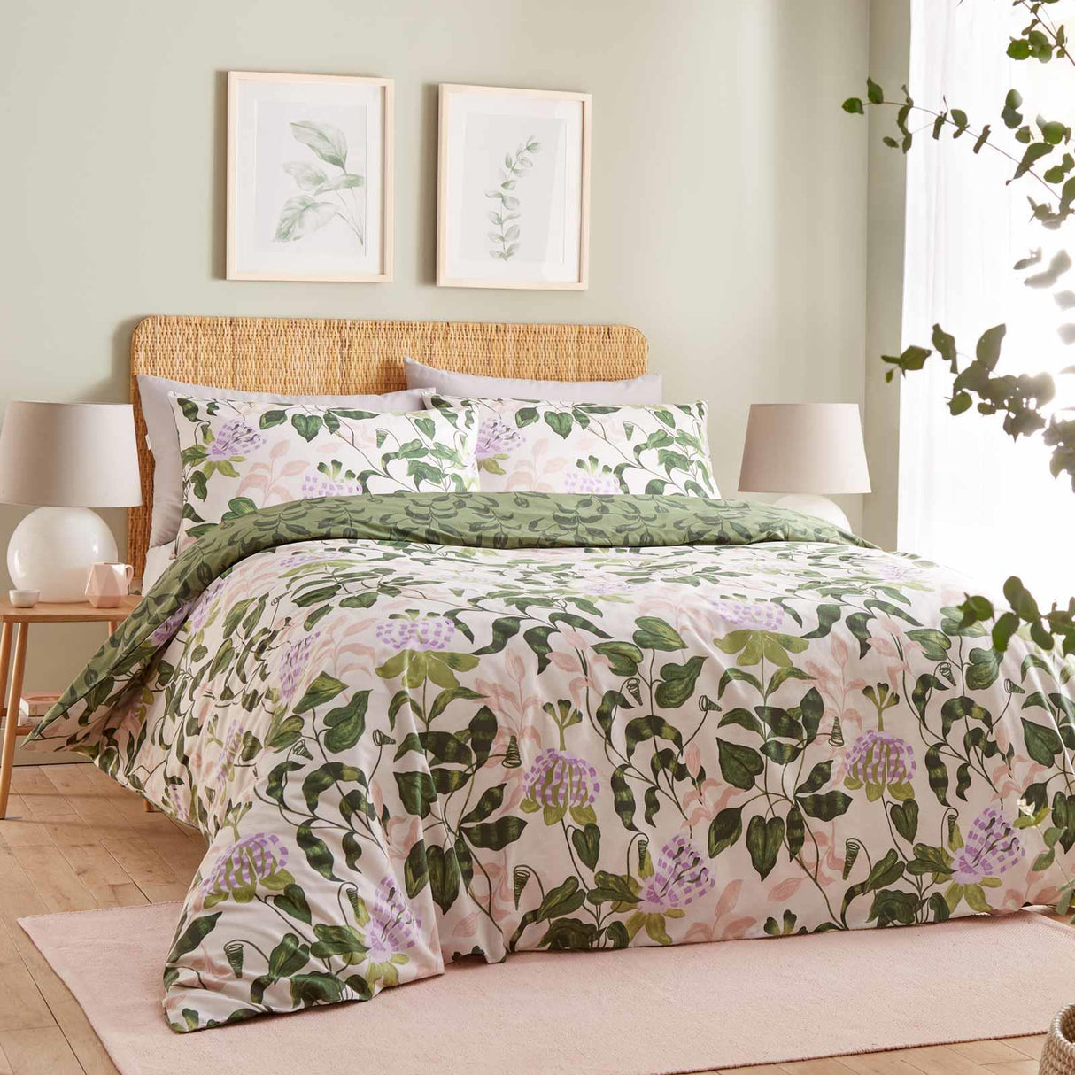 Passiflora Botanical Peach Duvet Cover Set