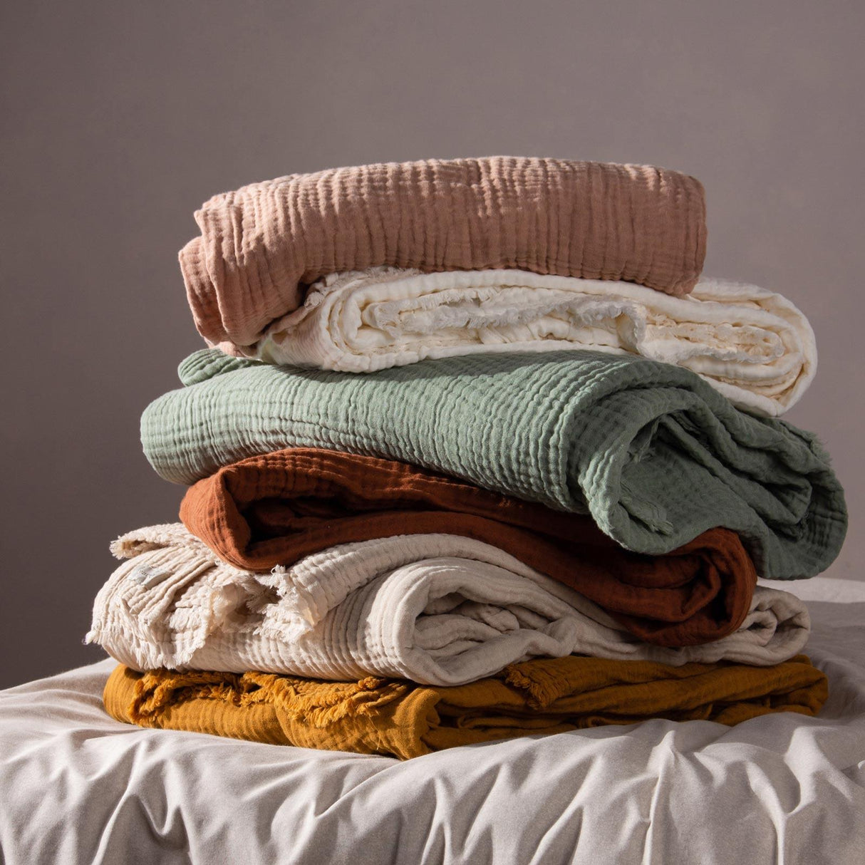 Lark Muslin Cotton Throw Pecan