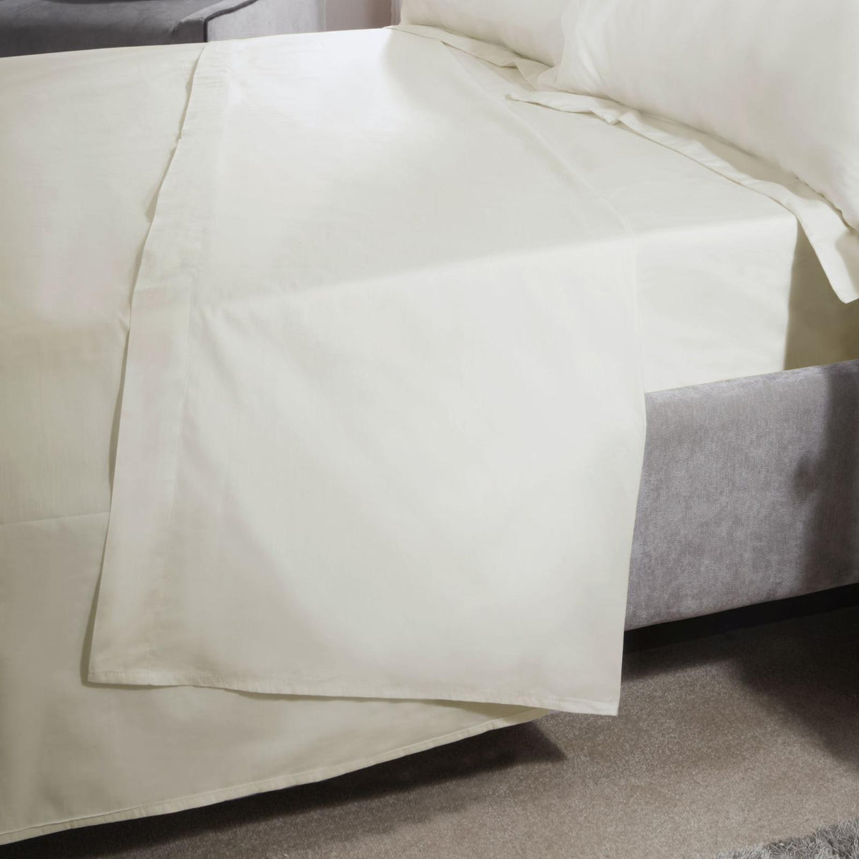 400 Thread Count Cotton Cream Flat Sheet