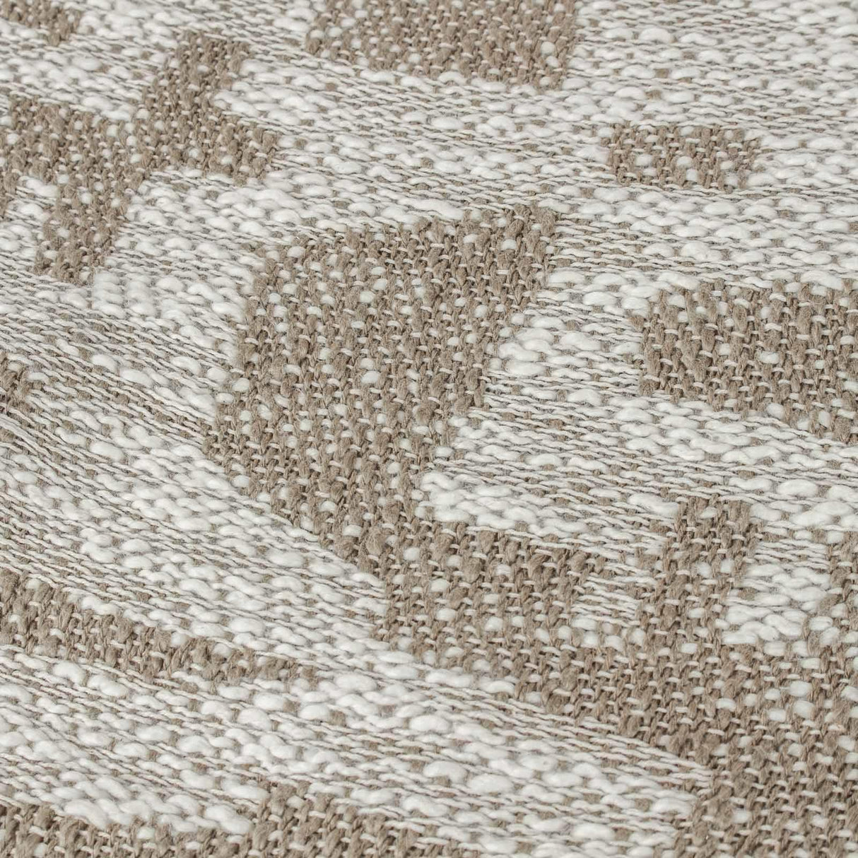 Ola Throw Taupe