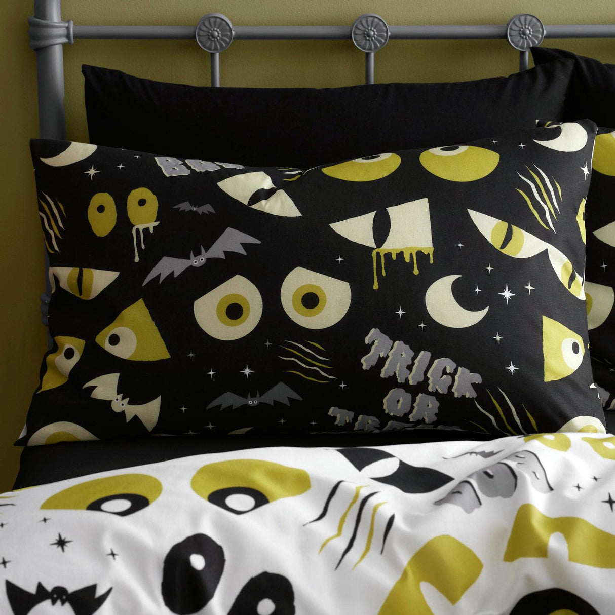 Trick or Treat Duvet Cover Set