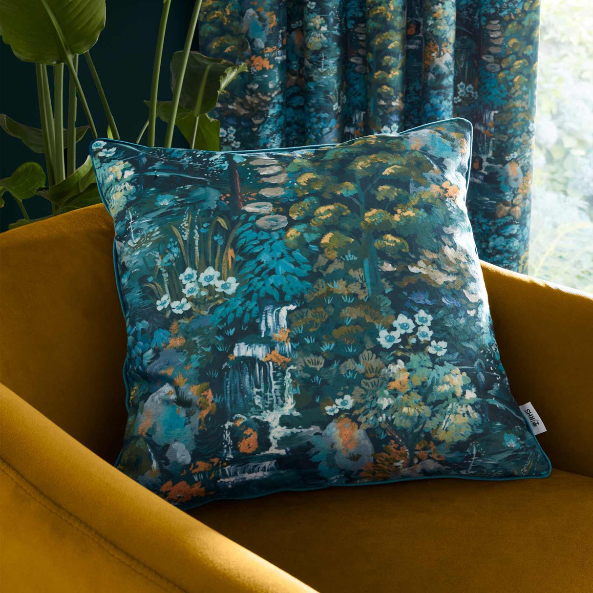 RHS Garden Walk Cushion