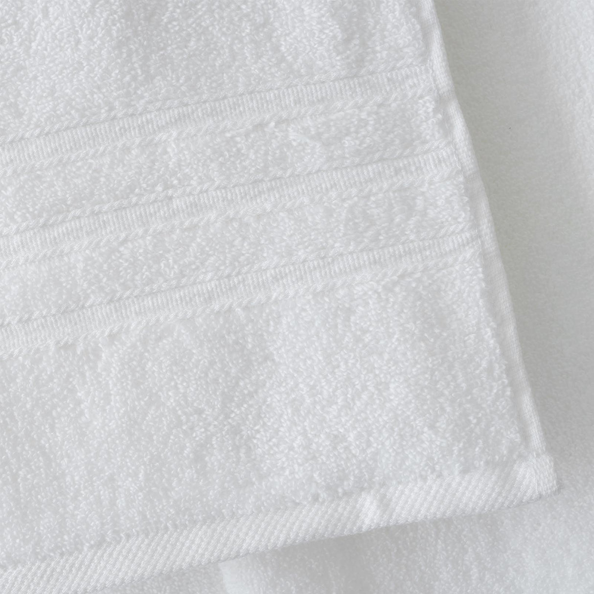 Zero Twist Towel White