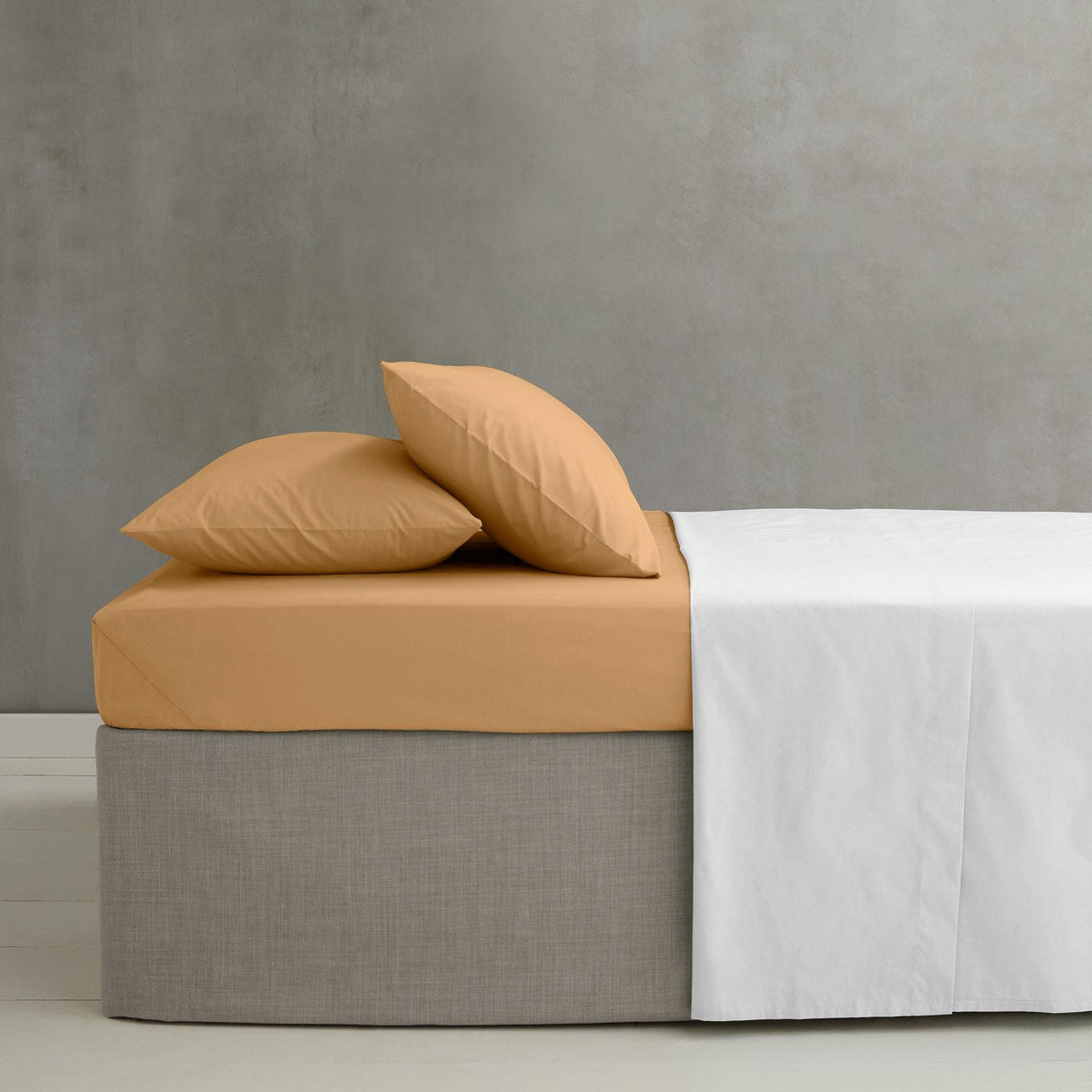 Easy-Iron Percale Fitted Sheet Caramel