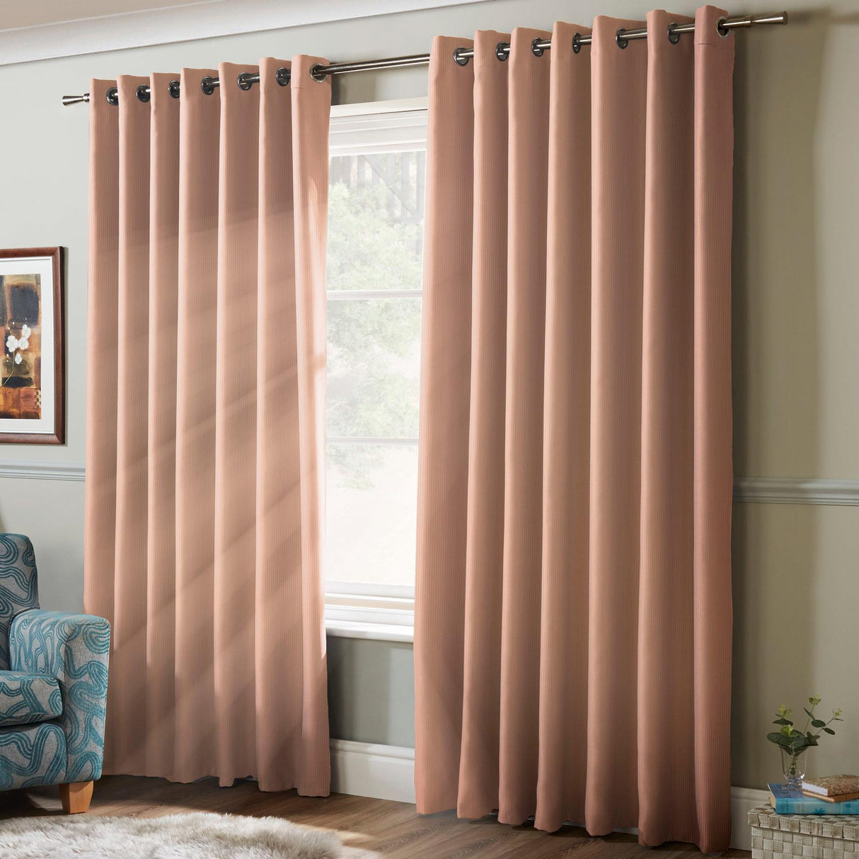 100% Blackout Eyelet Curtains Pink