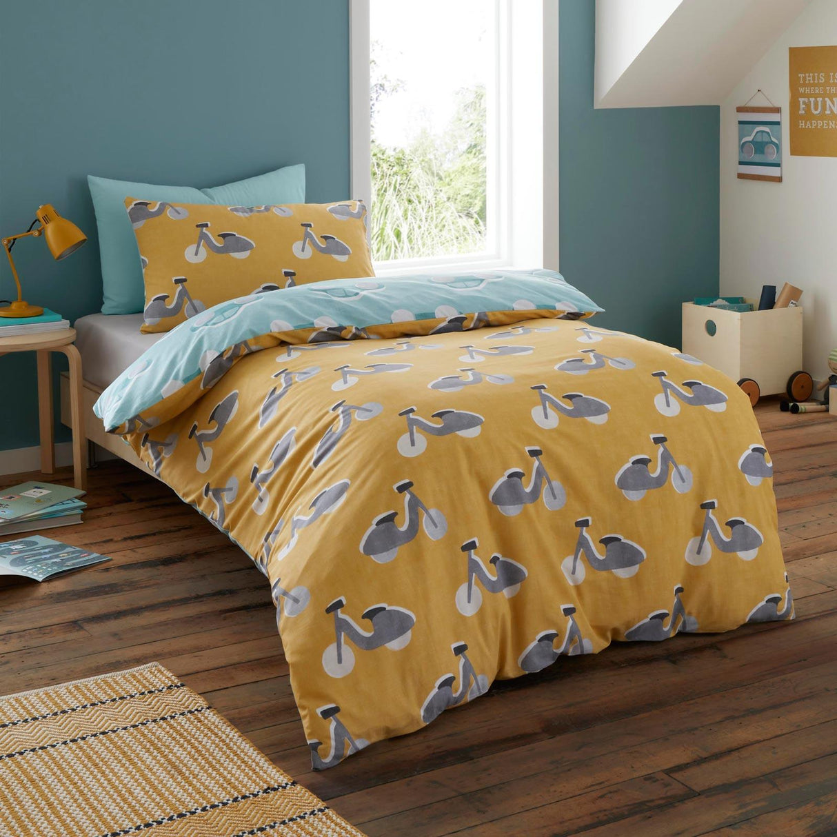 Cool Cars Reversible Duvet Cover Set