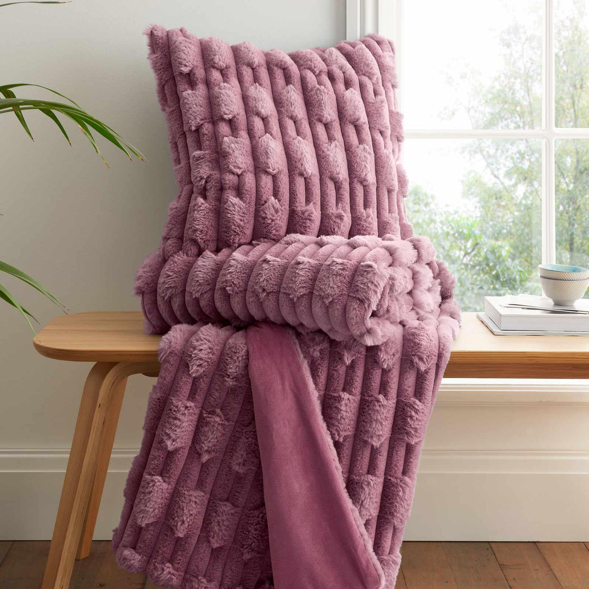 Carved Faux Fur Throw Pink