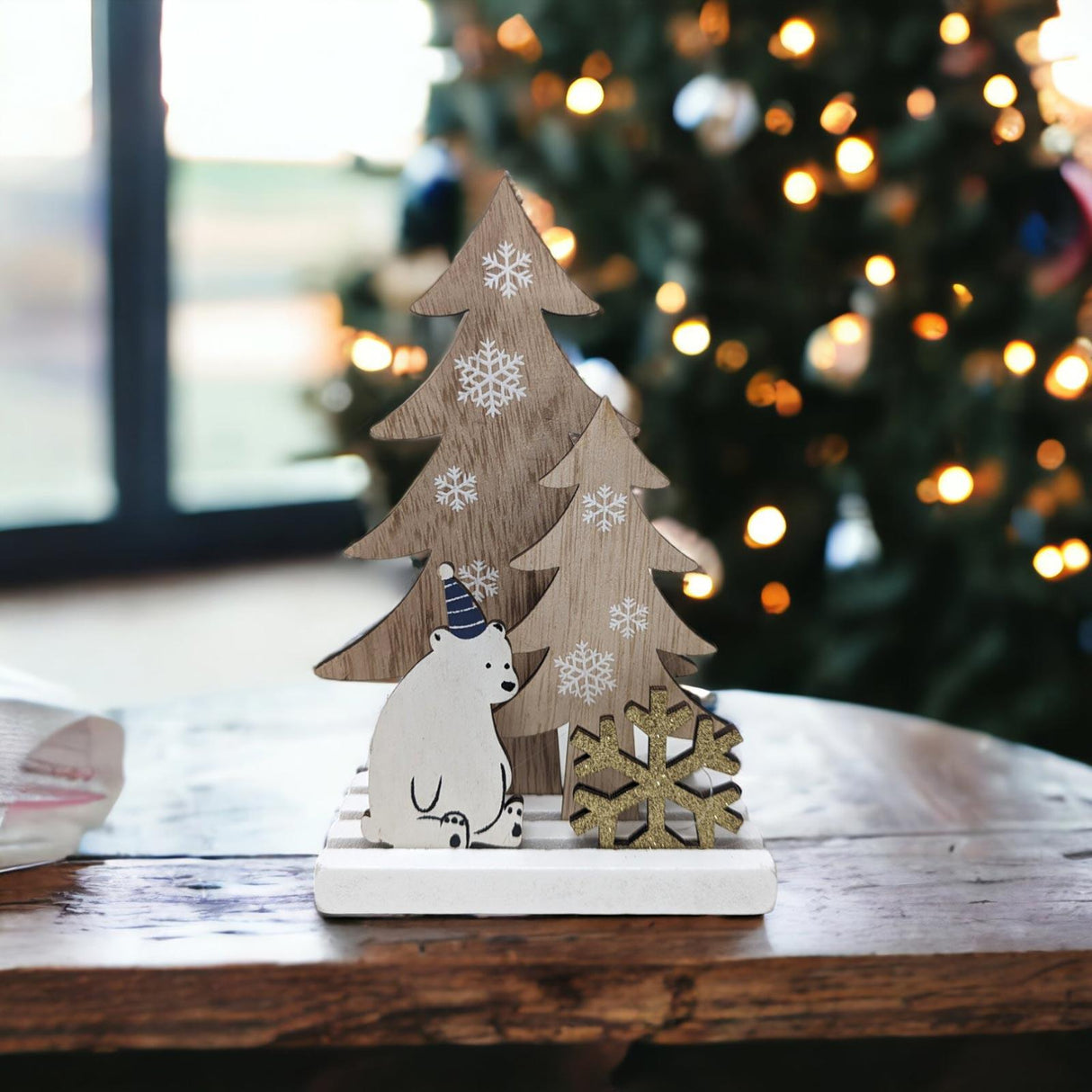 Wooden Winter Polar Bear Scene