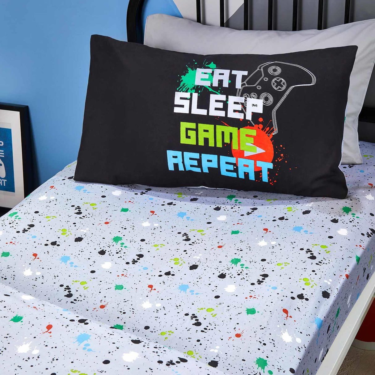 Game Glow Fitted Sheet Black