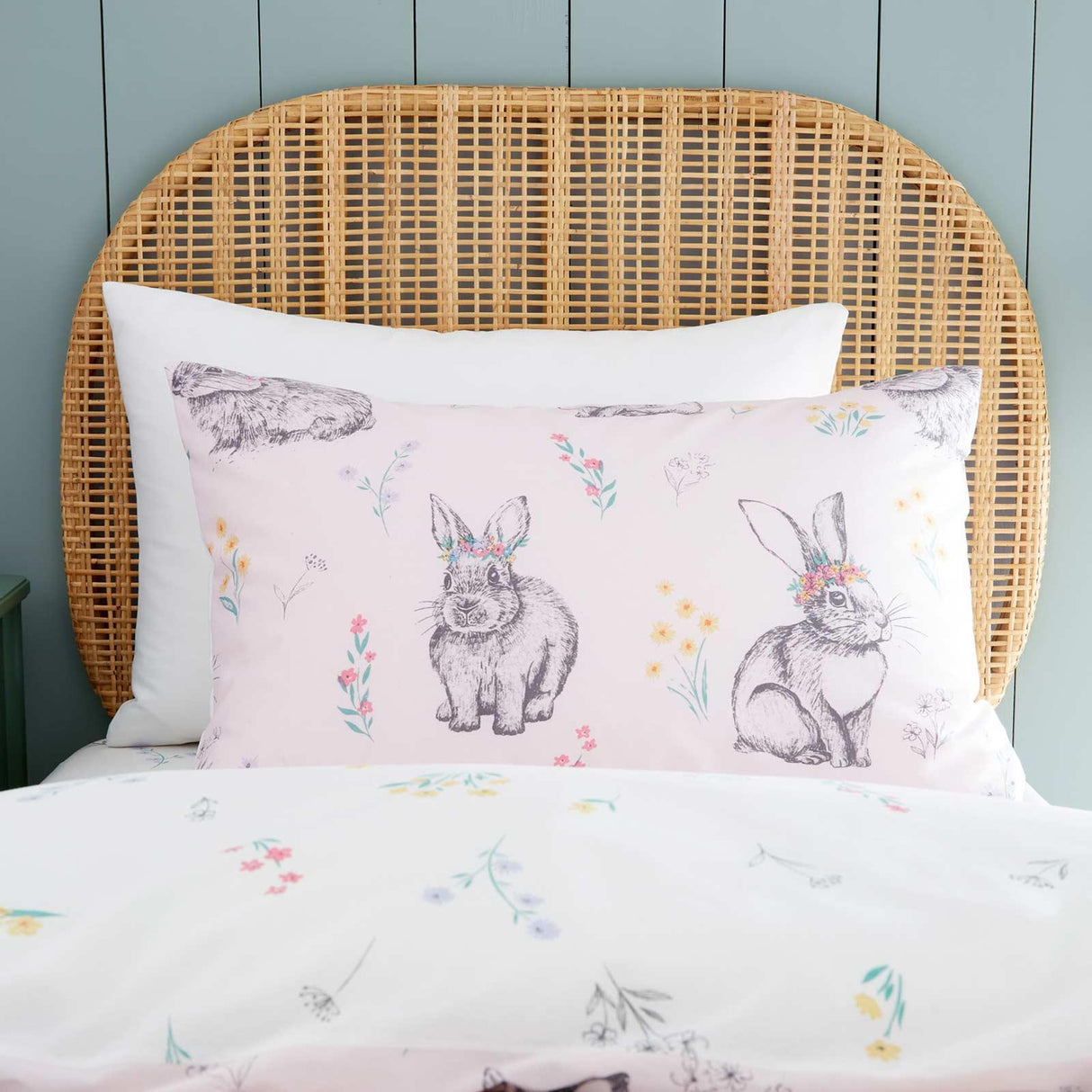 Bunny Tails Ditsy Flower Duvet Cover Set