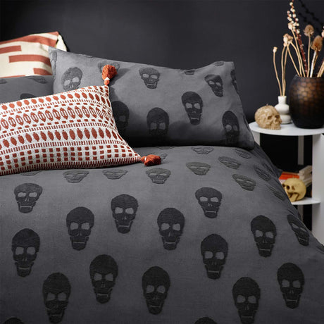 Skulls Tufted Duvet Cover Set