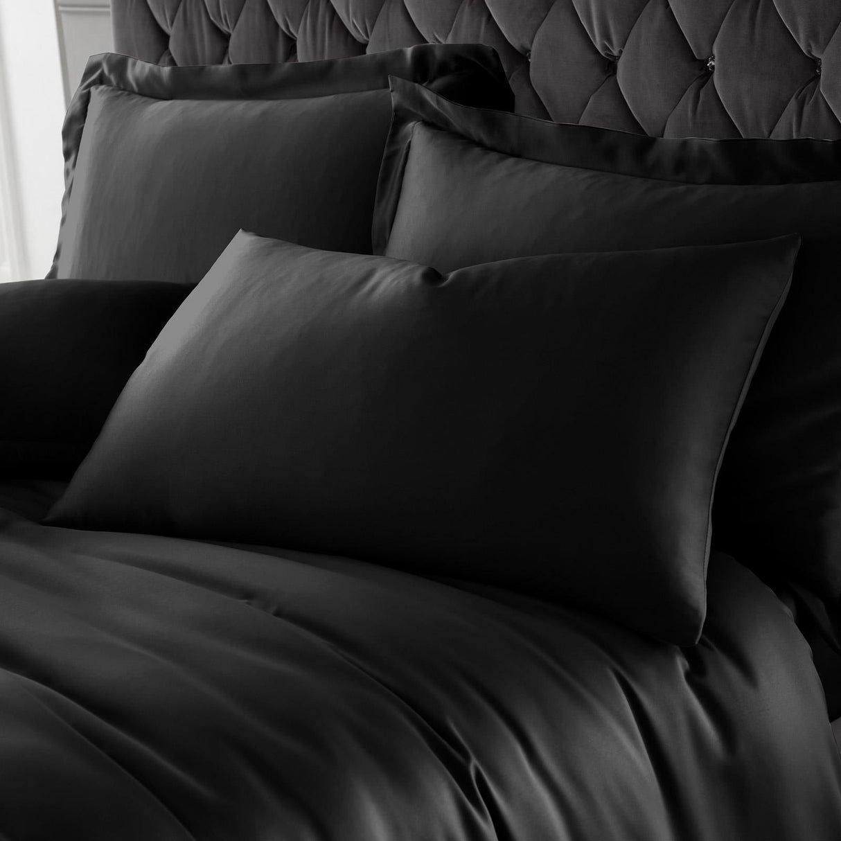 Silky Soft Satin Duvet Cover Set Black