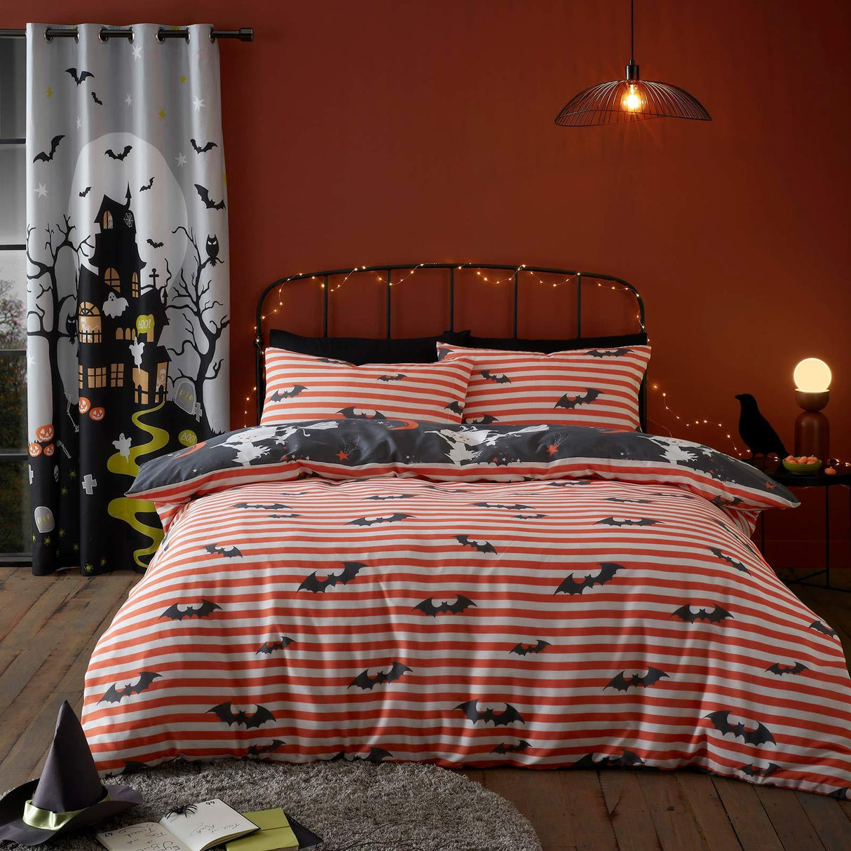 Flying Witches Halloween Duvet Cover Set