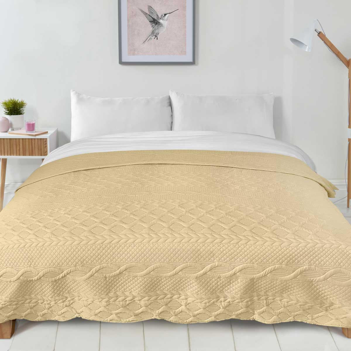 Aran Bedspread Set Cream