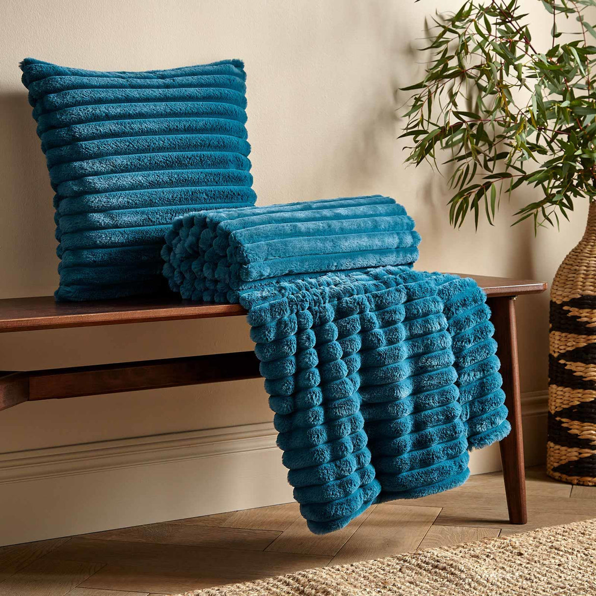 Cosy Ribbed Cushion Teal