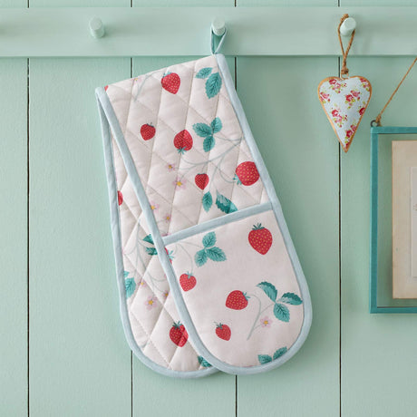 Strawberry Garden Double Oven Glove