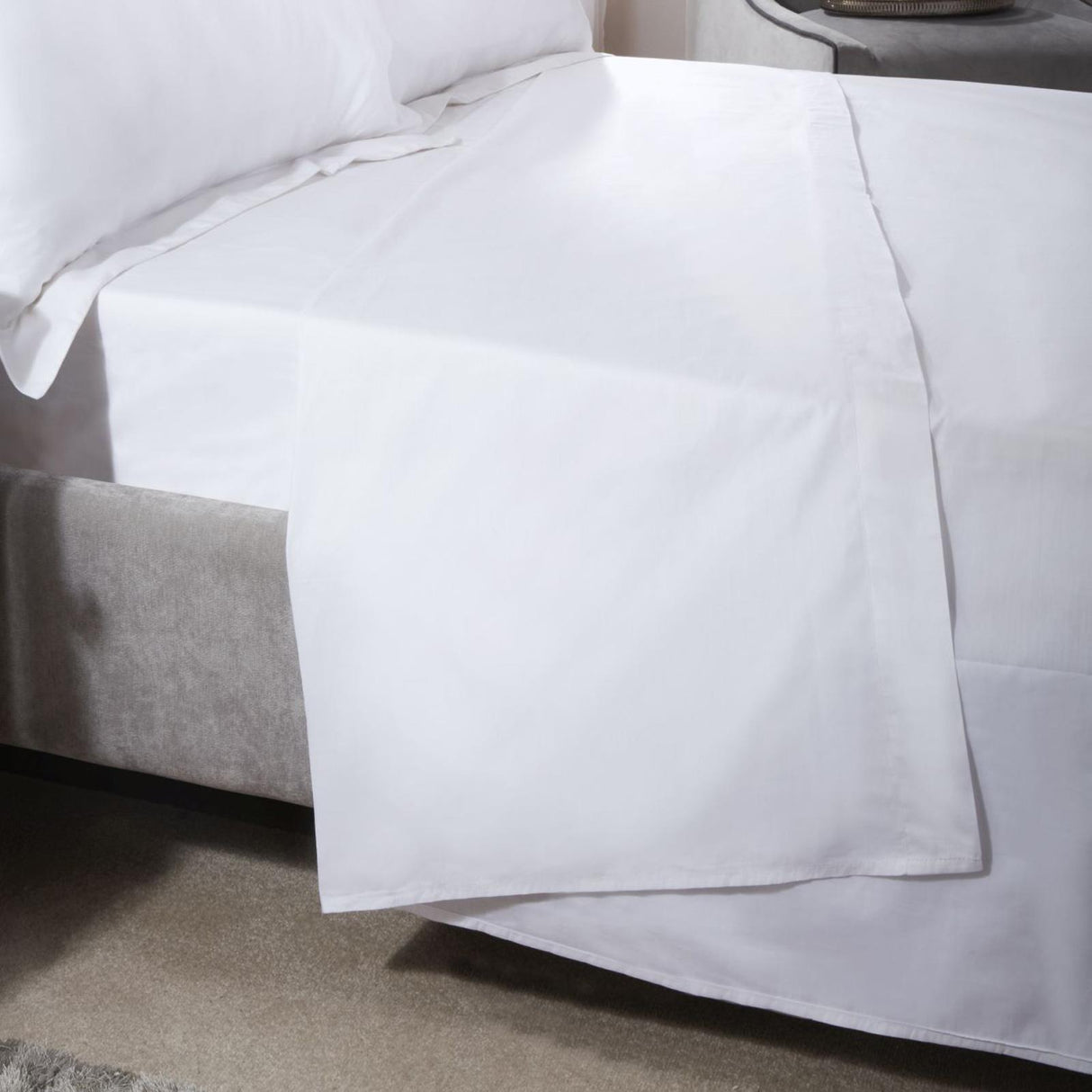 400 Thread Count Cotton White Flat Sheet