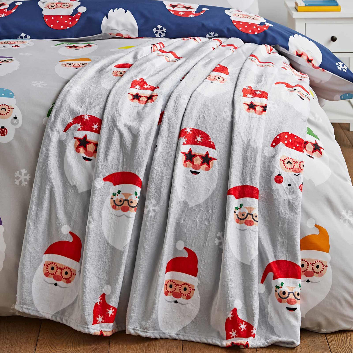 Christmas Santa Spec-Tacular Throw