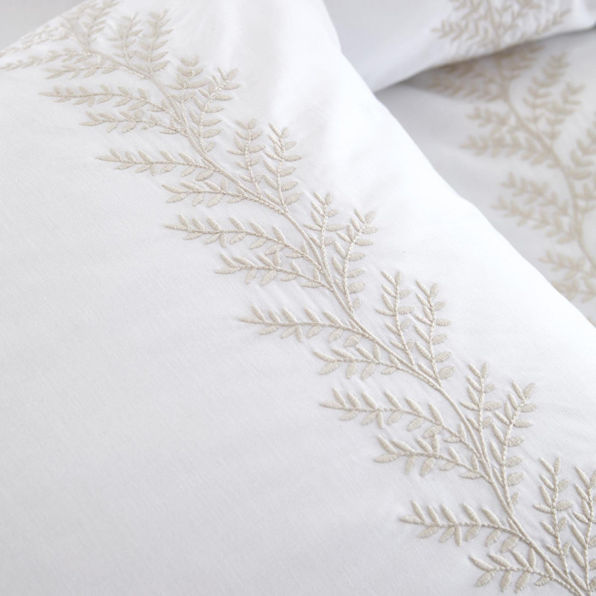 Embroidery Leaf Duvet Cover Set Natural