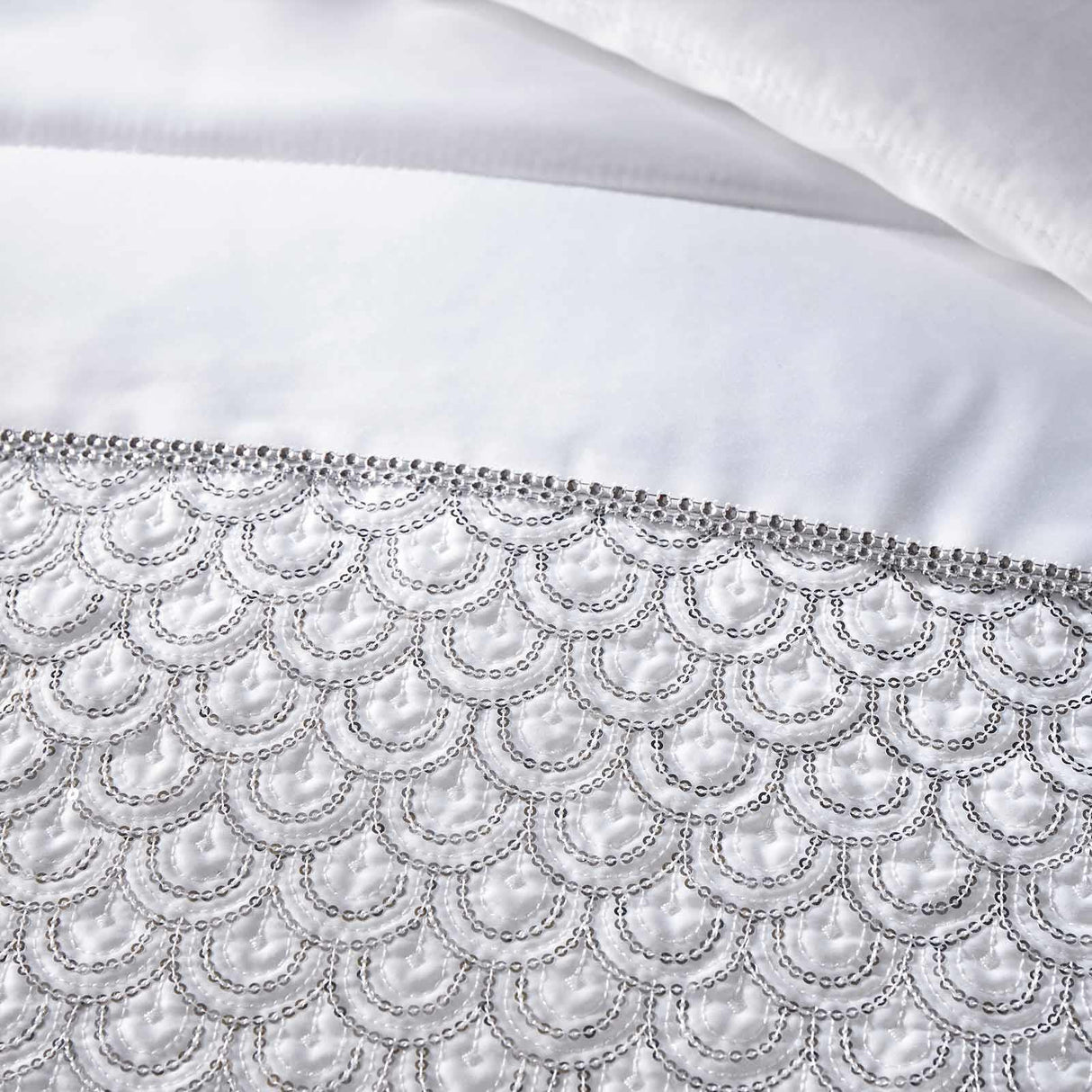 Deco Sequin Bedspread White