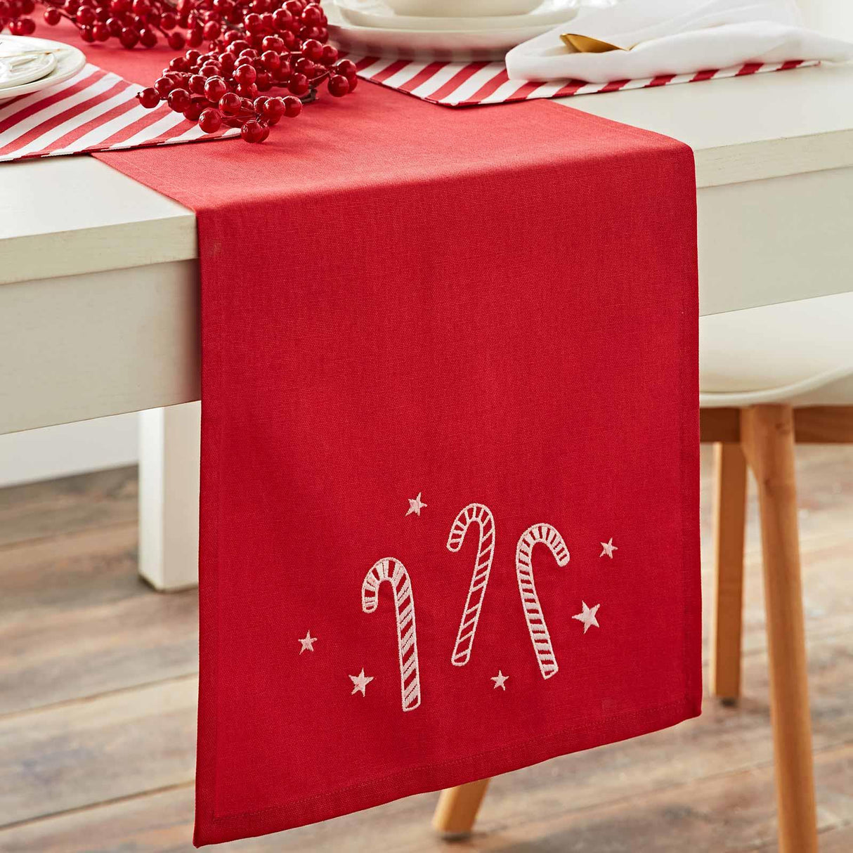 Christmas Candy Cane Table Runner