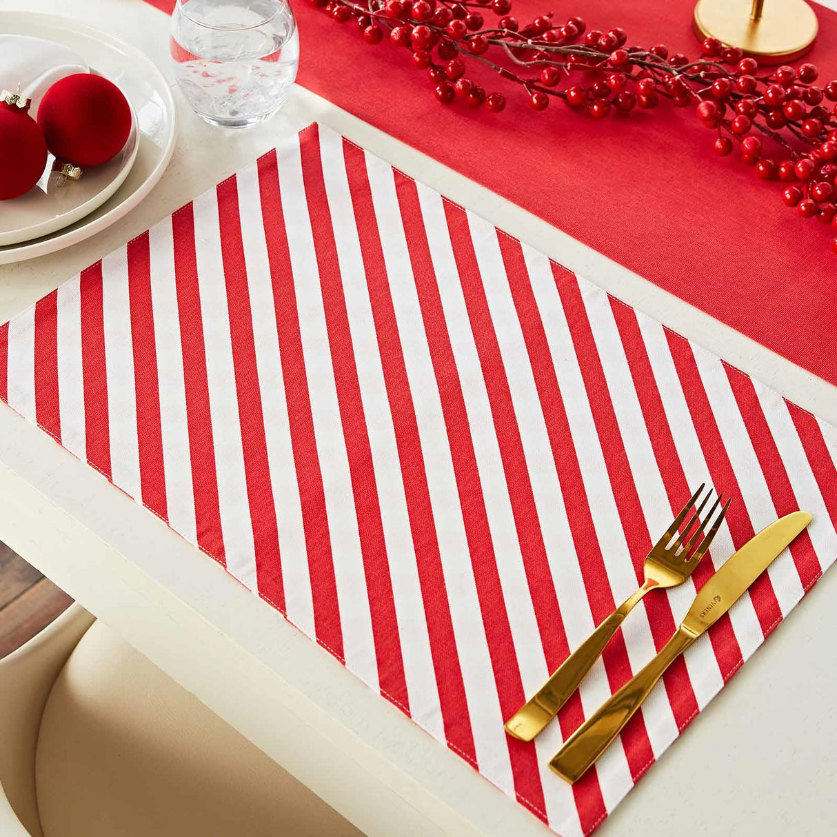 Christmas Candy Cane Placemat 4 Pack